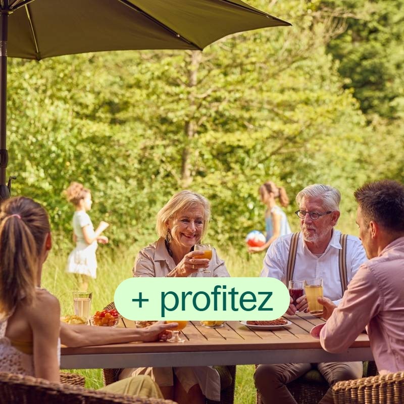 Profitez pleinement d'une longue et agréable soirée (d'été) sur votre terrasse privée