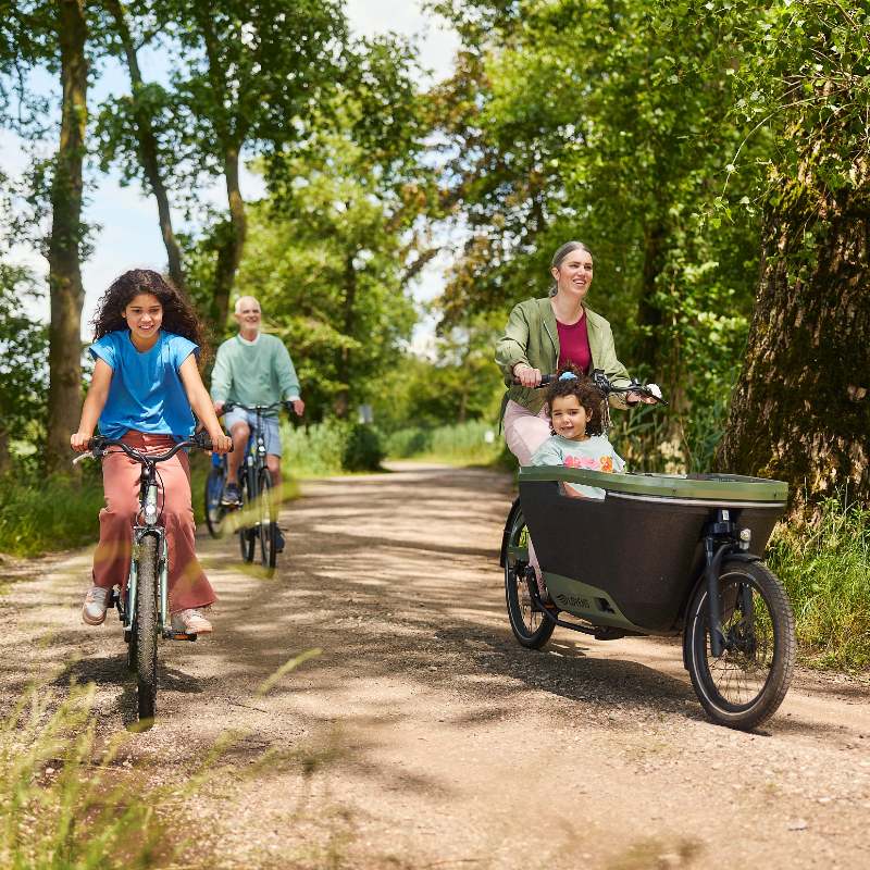 Authentic nature experiences in and around the parks
