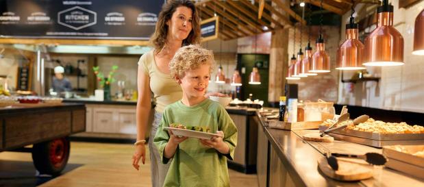 Les enfants mangent GRATUITEMENT au buffet !