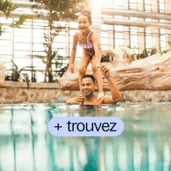 Trouver la chaleur et le plaisir des éclaboussures dans le paradis aquatique Aqua Mundo