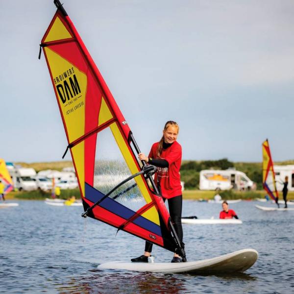 Onze meren bieden watersport voor elke jonge avonturier