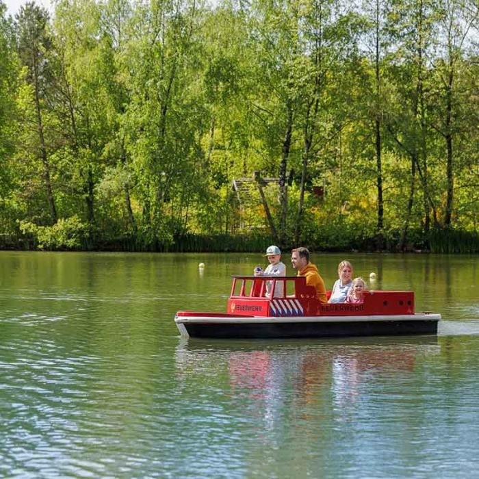 Verken het meer met een bootje of waterfiets