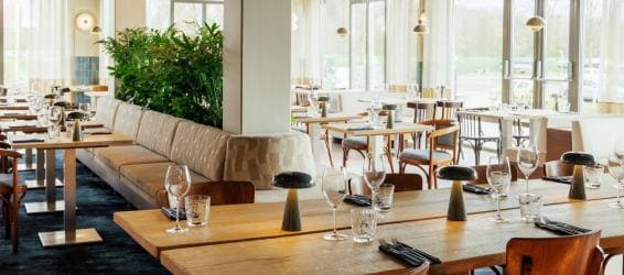 Les enfants mangent gratuitement