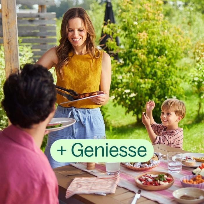 Genieße einen herrlich langen (Sommer-)Abend auf deiner privaten Terrasse.
