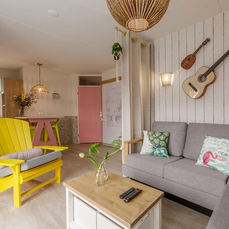 Overnachten in sfeervolle cottages of een hotelkamer