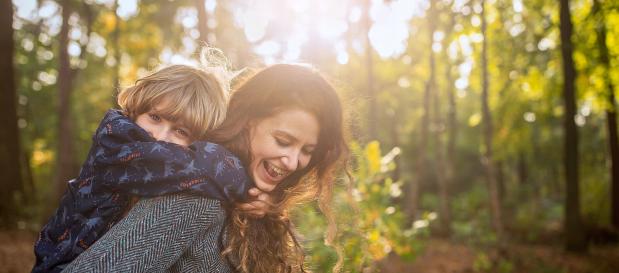 Mama und Sohn